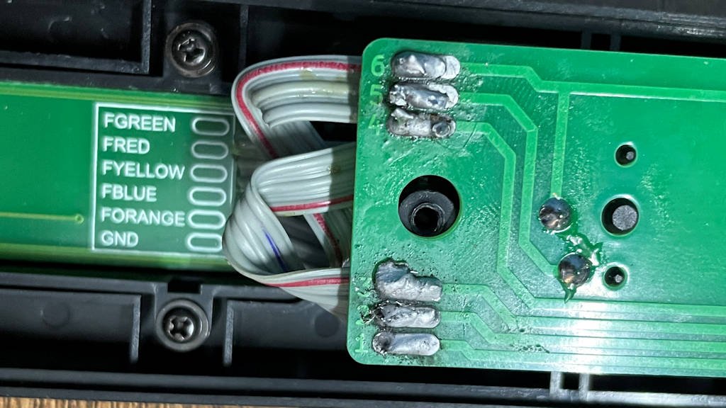 Blog_4 Properly installed HobbyCNC GH-04 replacing the NW-3520-FRET-BUTTONS R1.1 board